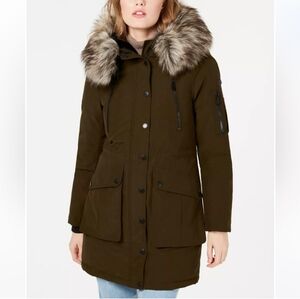 BCBGeneration Olive Green Hooded Utility Style Anorak Puffer Coat - Size Small